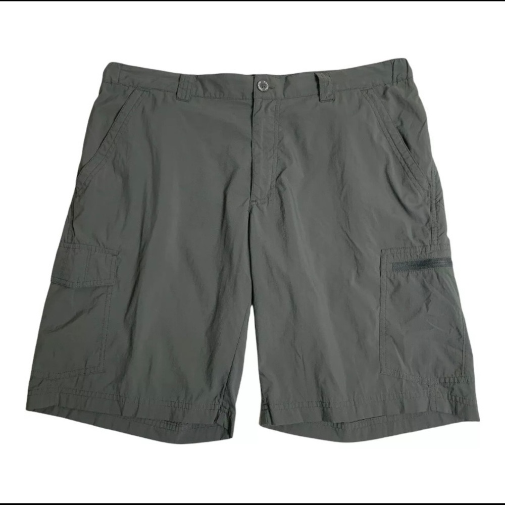 Columbia Men’s 38 Shorts Gray Cargo Hiking Wear Lightwear